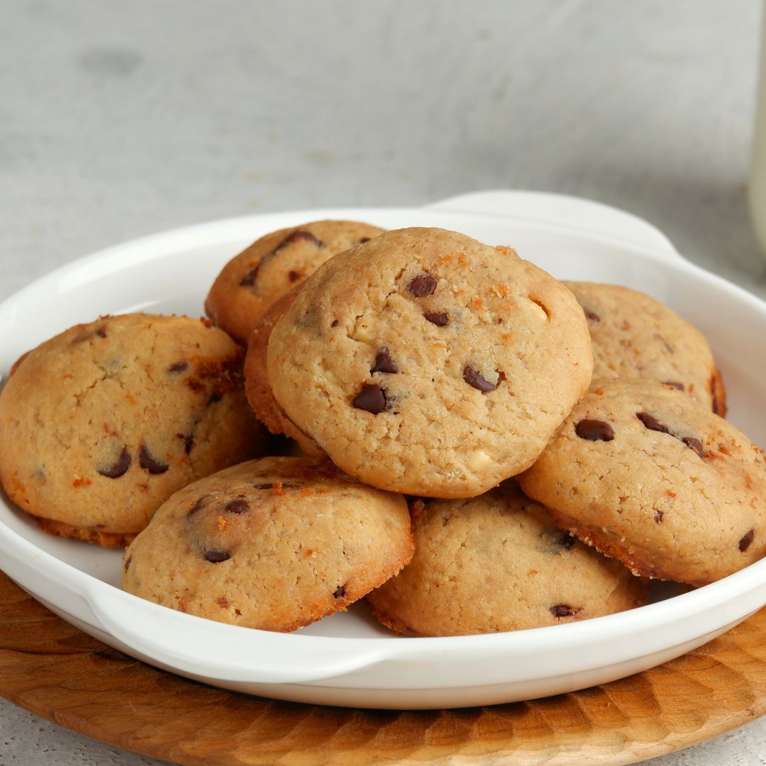 Assiette de cookies gourmands sans gluten